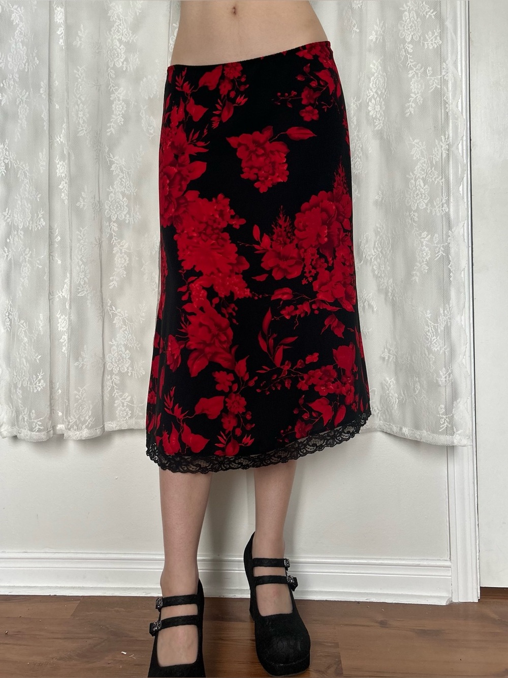 Vintage Vamp Whimsygoth Black & Red Midi Skirt